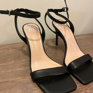 Vince Camuto Open Toe Sapranda Black Heels, Size 8